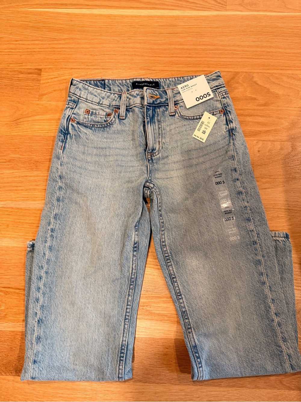 Aeropostale Light Wash Straight Leg Jeans